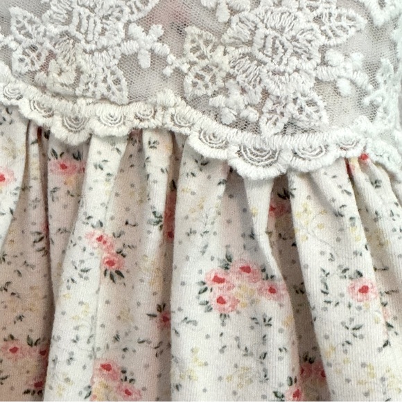 Haute Baby Pink & Cream with Lace Details Sundress with Flutter Sleeves. Size 6Y - Picture 6 of 14